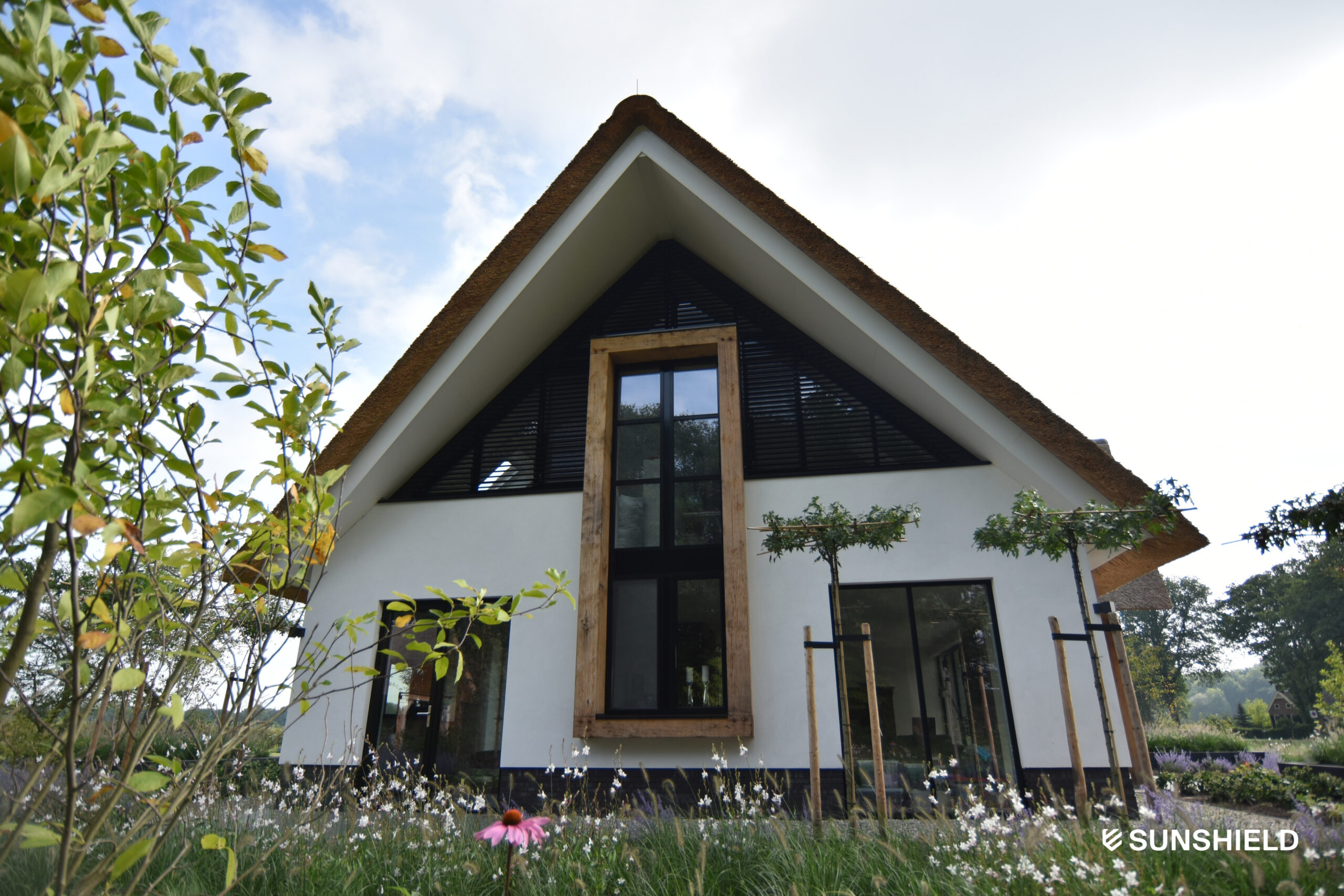 160273 - 75E - Triangles, Private home, Dwingeloo, NL (2)