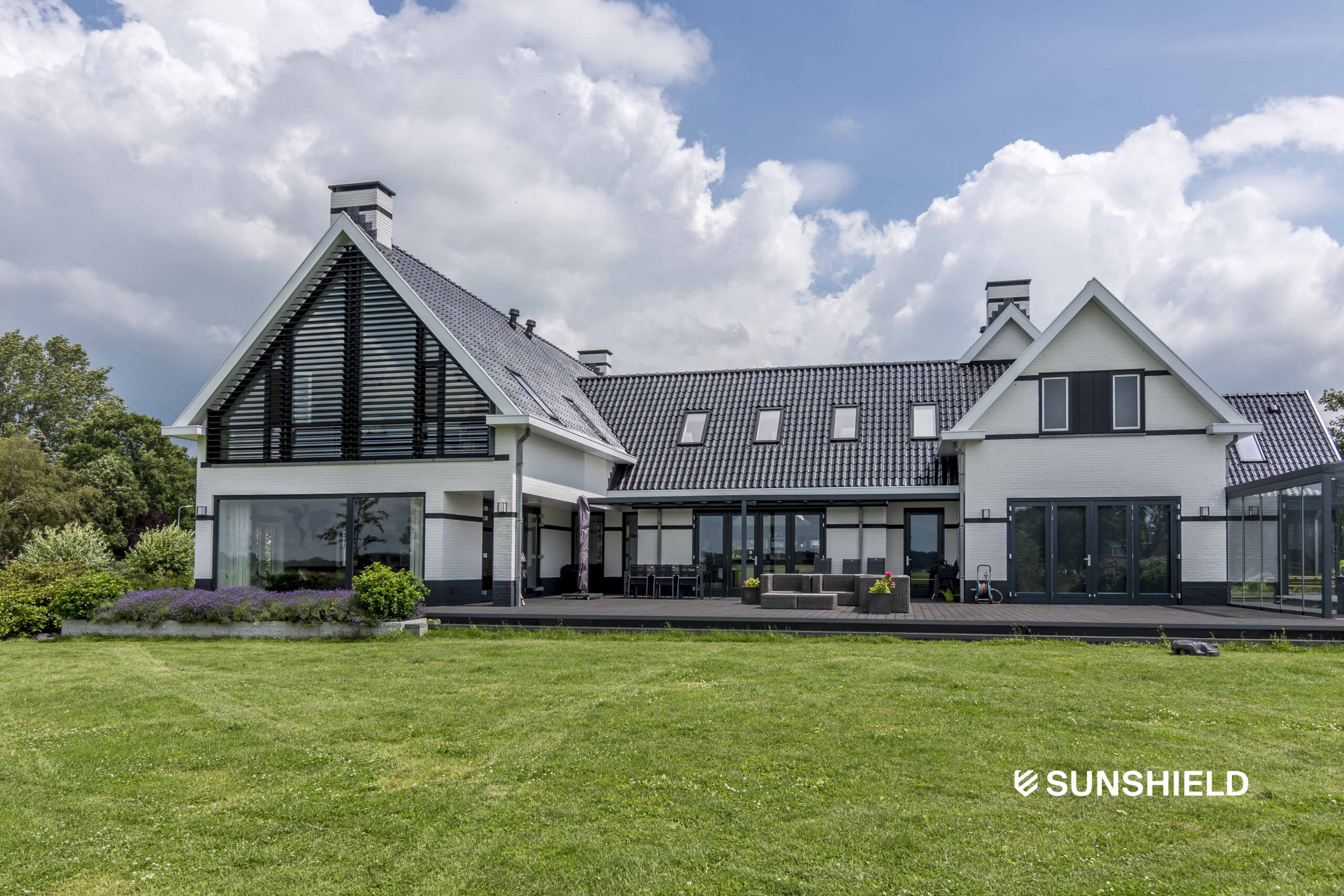 sunshield-multiple-louvers-155e-160652-nederhorst-den-berg-nl-8-2